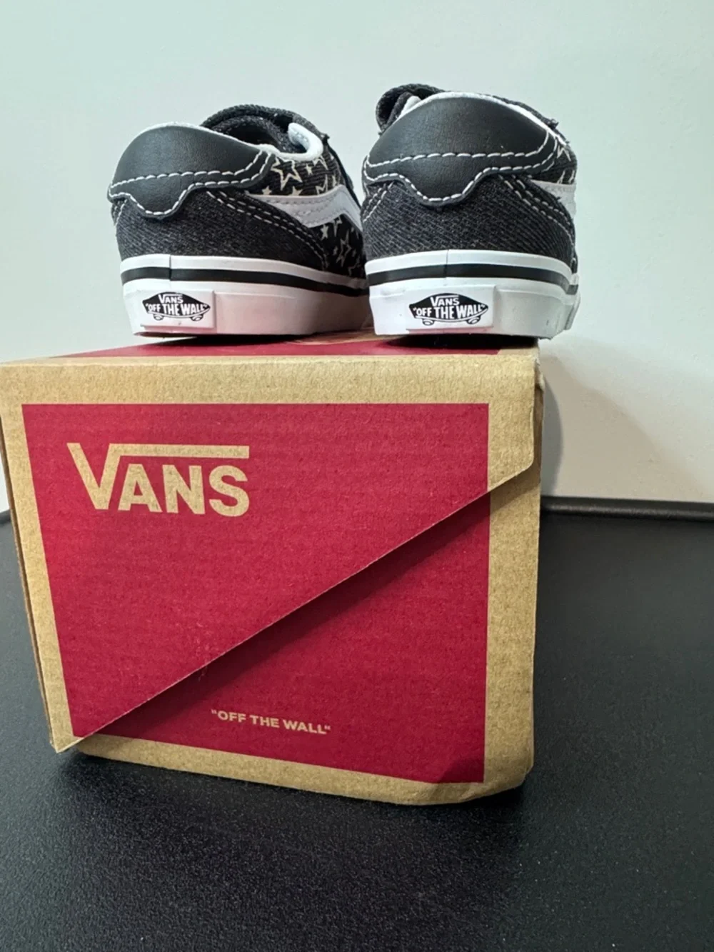 Vans Brooklyn Ls V Stars Black Canvas Velcro Sneakers Toddler Size 8 New NIB